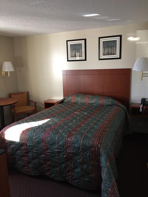 Royal Inn Motel Watertown Exteriér fotografie